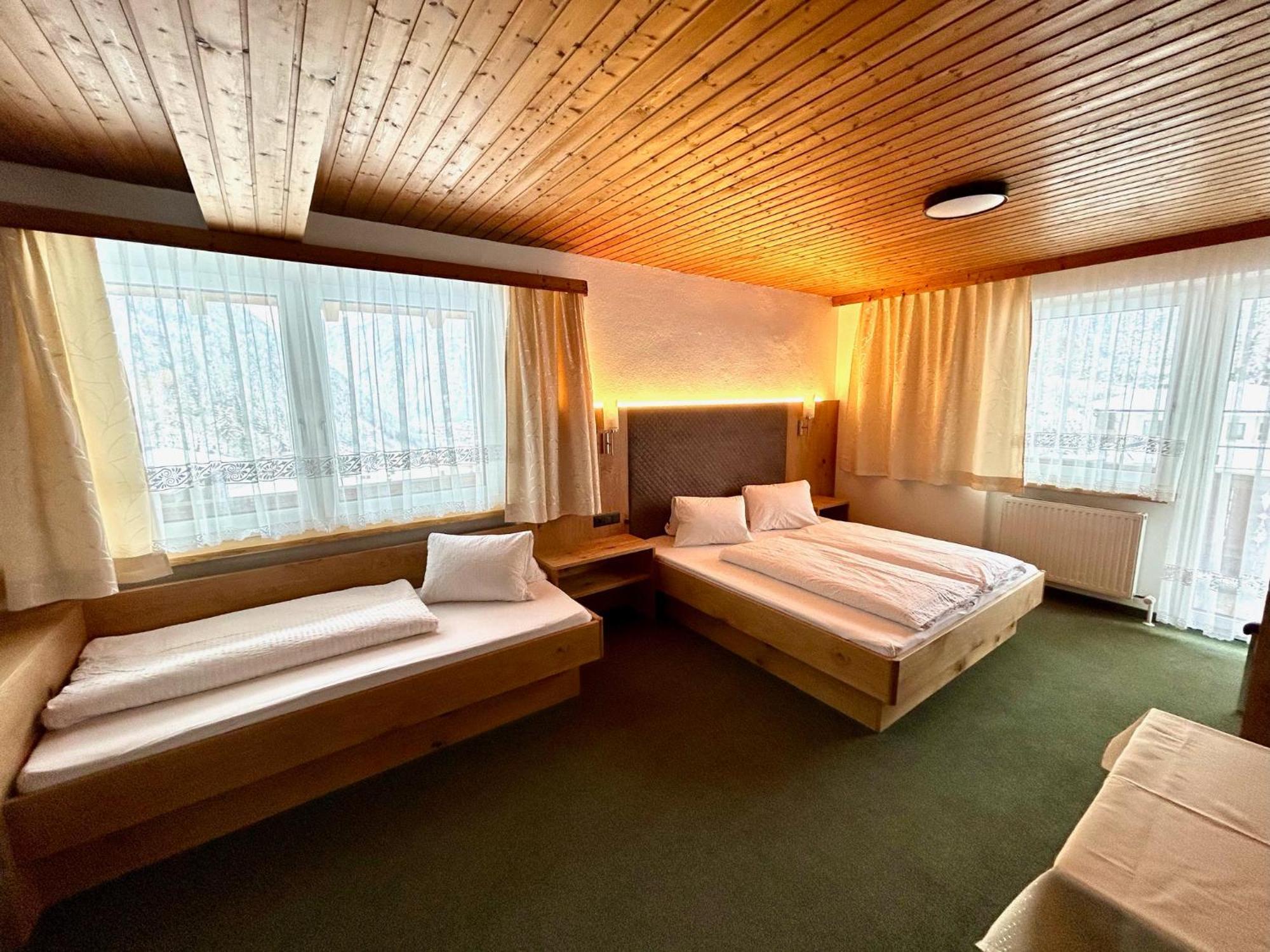 Haus Sonnegg Ξενοδοχείο Φίνκενμπεργκ Εξωτερικό φωτογραφία